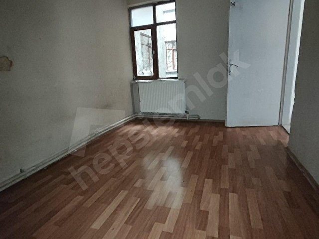 POLATLI KURTULUŞ MAH. ELİF MARKET YANI 3+1/115M² BİRİNCİ KAT DAİRE - Görsel 8