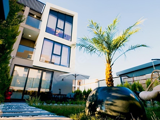 BATUHAN POLATTAN BAHÇEŞEHİRDE YENİ 4+1 VİLLA VADELİ FIRSAT - Görsel 11