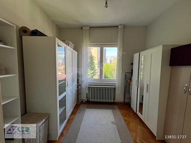 Cihangir Merkezde 2+1 Manzaralı Full Eşyalı Kiralık Daire - Görsel 8