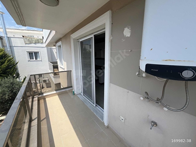 SIĞACIK MERKEZDE GENİŞ TERASLI 3 BALKONLU 3+1 DUBLEKS DAİRE - Görsel 26