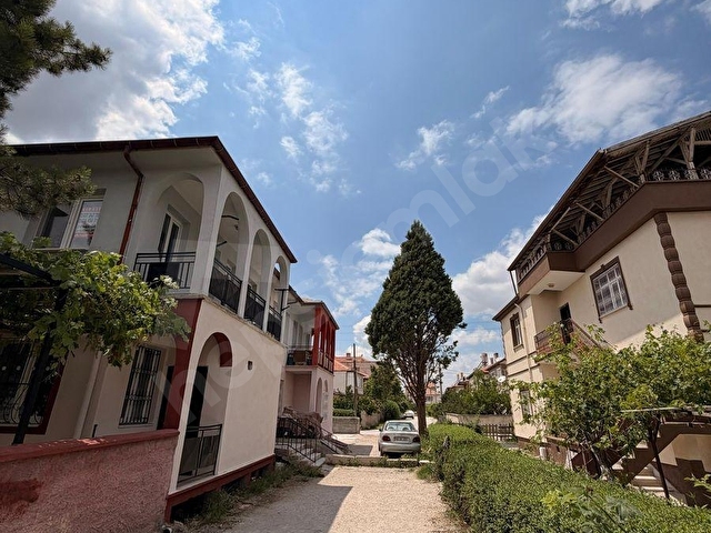 CAHI MAHALLESİ KEMER EVLERDE KİRALIK 2+1 DAİRE