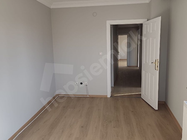 BEŞEVLER KONAK MAH.DE KİRALIK 2+1 BÜRO - Görsel 10