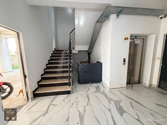 ROYAL EMLAKTAN AÇI KOLEJİ KARŞISI KİRALIK 1+1 DAİRE - Görsel 19
