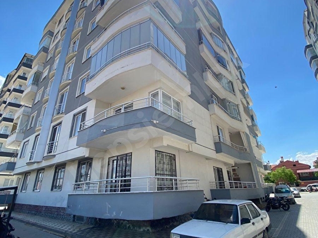 KOCABIYIK GAYRİMENKULDEN 3+1 FIRSAT DAİRE - Görsel 3
