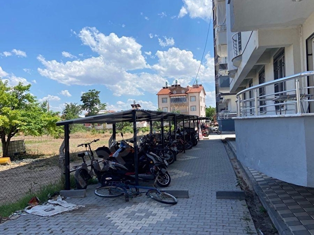 KOCABIYIK GAYRİMENKULDEN 3+1 FIRSAT DAİRE - Görsel 5