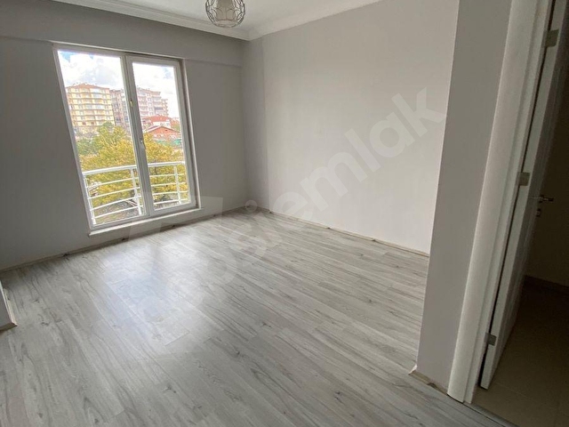 KOCABIYIK GAYRİMENKULDEN 3+1 FIRSAT DAİRE - Görsel 17