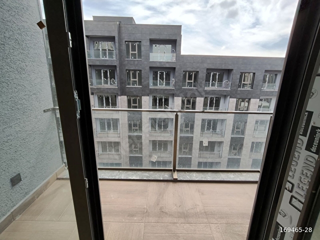EMPİRE BEYLİKDÜZÜNDE E5 ÜSTÜ 1+1 SATILIK DAİRE - Görsel 20