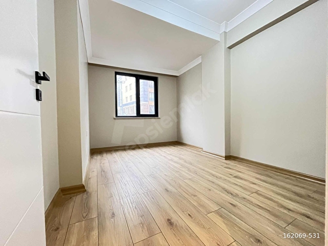 SIFIR BİNA MERKEZİ KONUM YERDEN ISITMALI ULTRA LÜKS DAİRE - Görsel 21