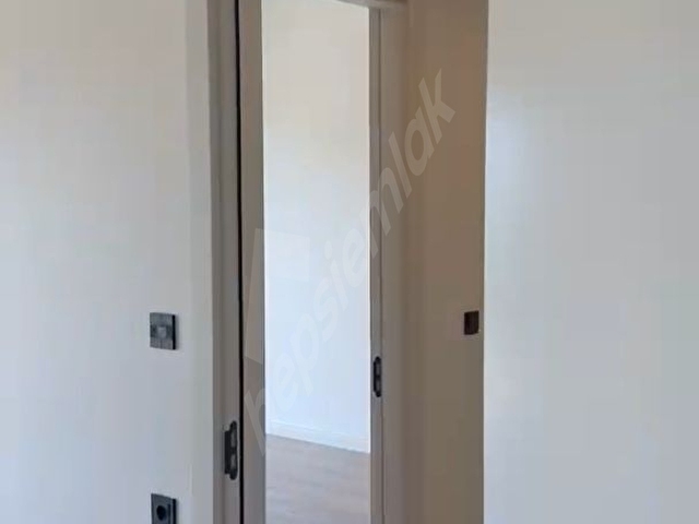 KAYAŞEHİR ELVORA SAKLIBAHÇEDE ACİL SATILIK 4+1 FIRSAT DAİRE - Görsel 20