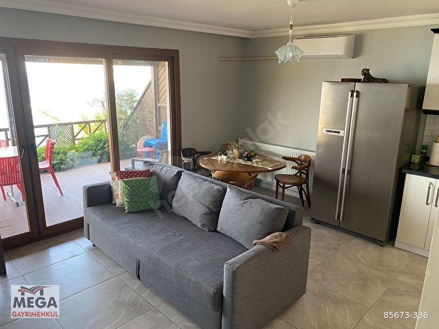 İğdeleraltı Plajında Denize Sıfır Kaloriferli Emsalsiz Villa - Görsel 7