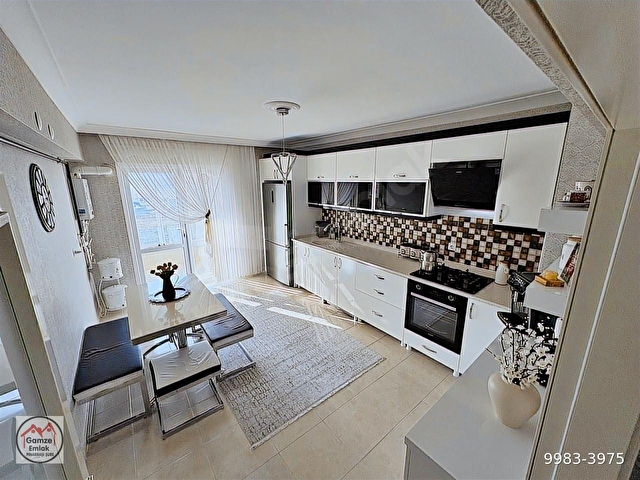 GAMZE EMLAKTAN YENİÇİMŞİTTE 165m² CADDE CEPHE 4+1 FULL YAPILI!
