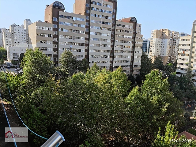 Beylikdüzü Site Bahçeli Otopark Metrobüse 3 Dk 3+1 Satılık Daire - Görsel 3