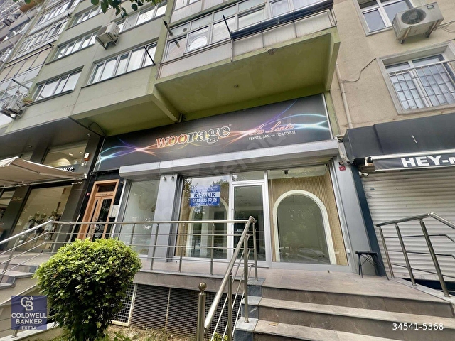 MERTERDE MERKEZİ KONUMDA 550 M2 KİRALIK DEPOLU DÜKKAN