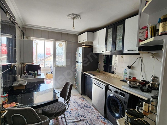 KUTLU MAH. CADDE ÜZERİ ARA KATTA ASANSÖRLÜ FULL YAPILI SATILIK 3+1 DAİRE - Görsel 6