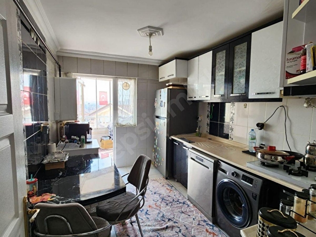 KUTLU MAH. CADDE ÜZERİ ARA KATTA ASANSÖRLÜ FULL YAPILI SATILIK 3+1 DAİRE