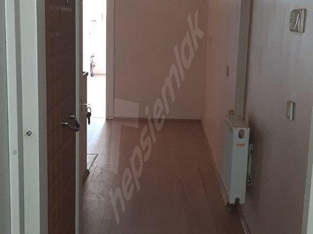 BÜYÜKDERE MAHALLESİ MİLLET CADDESİ ÜSTÜNDE KİRALIK GENİŞ 1+1 DAİRE