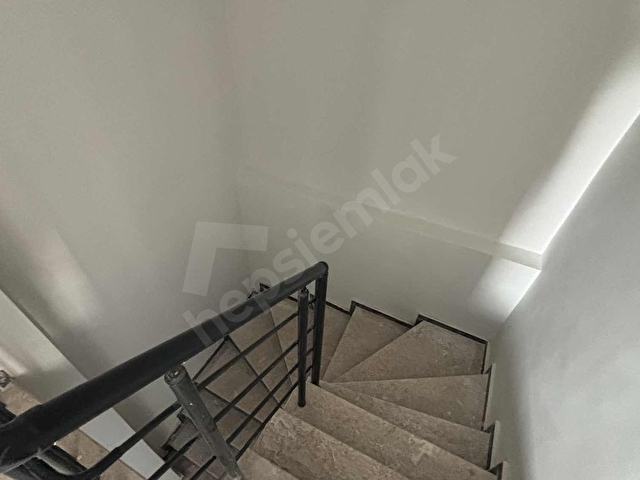ARA KAT FİYATINA 4+1 TERS DUBLEKS! | 175 m² GENİŞ YAŞAM ALANI | - Görsel 13