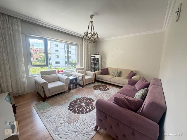 YÜCELDEN TÜRKÖZÜ MAH CADDE ÜSTÜ TERAS BALKONLU 3+1 YAPILI GENİŞ