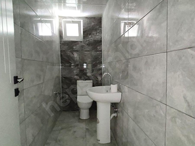 ÜNYE UMUT EMLAKTAN ATATÜRK MAHALLESİNDE GÜZEL KONUMDA ASANSÖRLÜ DOĞALGAZLI 3+1125 M2 KİRALIK DAİRE. - Görsel 27