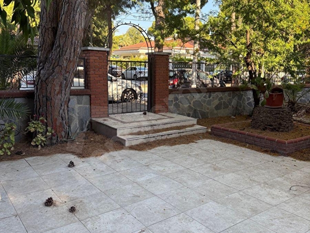 Çeşme Şantiye Evleri Satılık 4+1 Müstakil Villa - Görsel 22