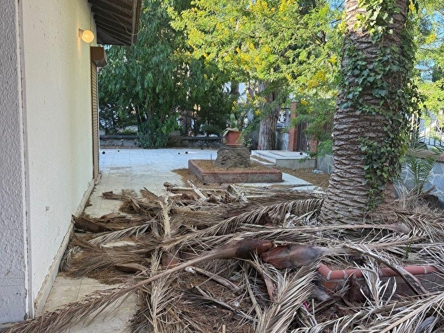 Çeşme Şantiye Evleri Satılık 4+1 Müstakil Villa - Görsel 27