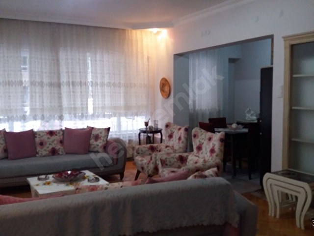 Ayrancı Güleryüz Sokakta Kiralık 2+1 Yapılı, Merkezi Sistem, Y.Giriş , Full Mobilyalı Daire - Görsel 6