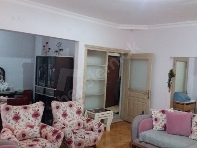 Ayrancı Güleryüz Sokakta Kiralık 2+1 Yapılı, Merkezi Sistem, Y.Giriş , Full Mobilyalı Daire - Görsel 4