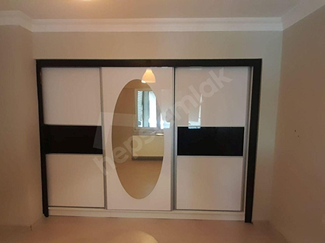Karşıyaka Alaybey Çarşı’da, Merkezi Konumda Kiralık 3+1 Temiz Daire - Görsel 10