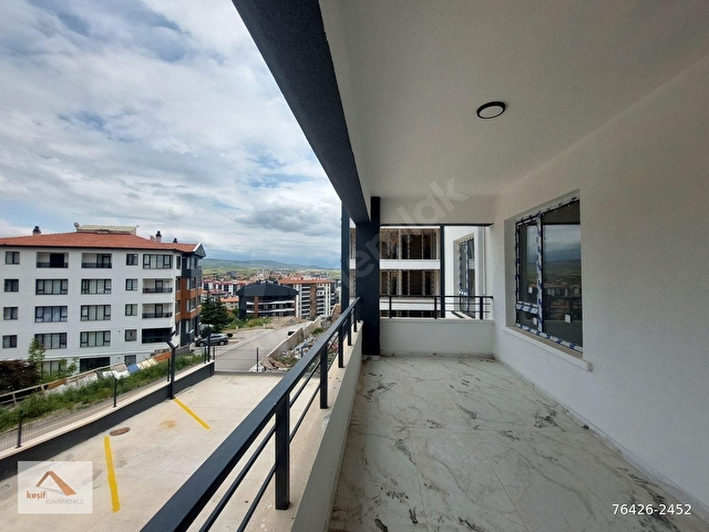 BUTİK SİTEDE İSKANLI OTURUM BAŞLAMIŞ SIFIR SATILIK 4+1 DAİRE - Görsel 15