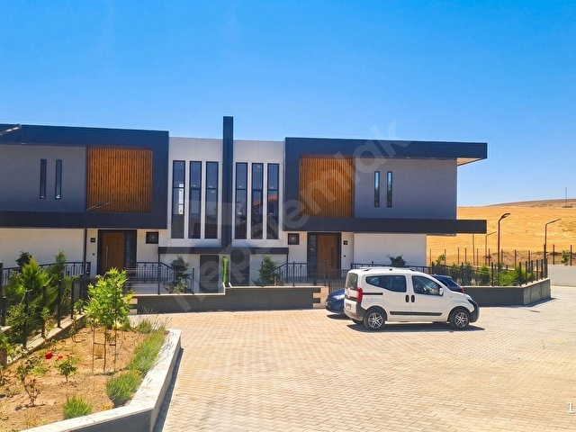 OSMANGAZİDE PARK VİLLA SİTESİ İÇERİSİNDE SIFIR KİRALIK - Görsel 25