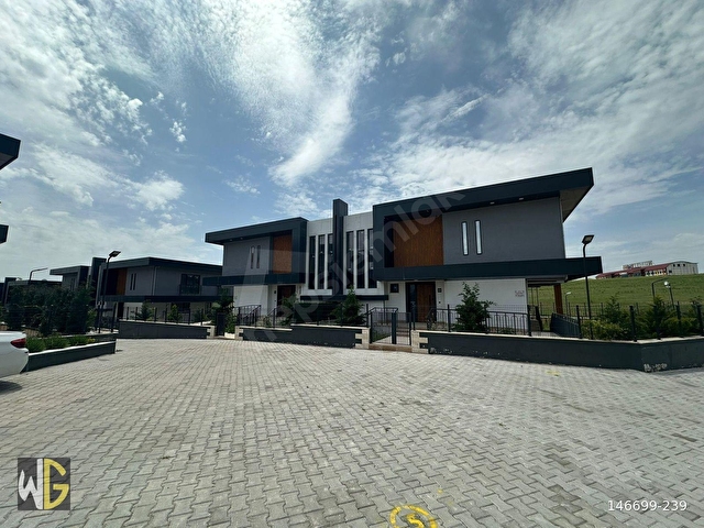 OSMANGAZİDE PARK VİLLA SİTESİ İÇERİSİNDE SIFIR KİRALIK