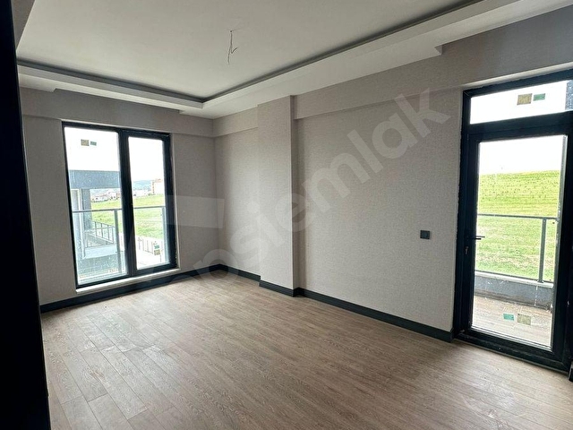 OSMANGAZİDE PARK VİLLA SİTESİ İÇERİSİNDE SIFIR KİRALIK - Görsel 12