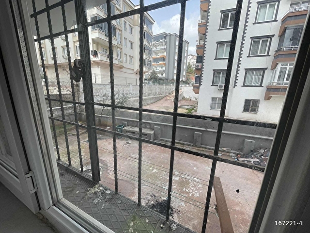 75.YIL MAHALLESİNDE SATLIK 2+1 GARAJ TAPULU DAİRE - Görsel 5