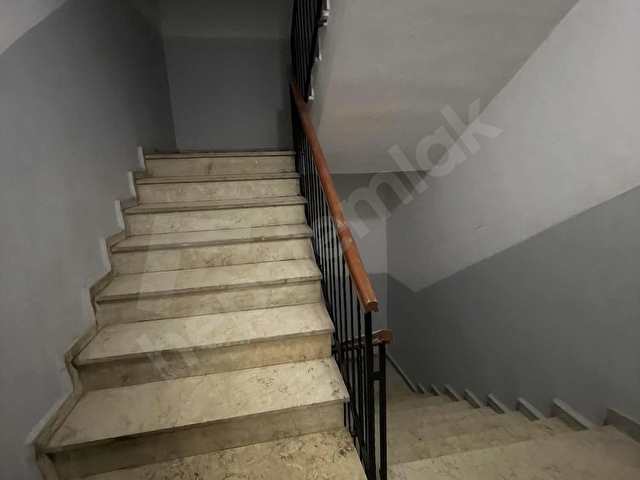 KADIN DOĞUM CADDESİ ÜSTÜ 3+1 145m2 FERAH GENİŞ KREDİSİ HAZIR!! - Görsel 3