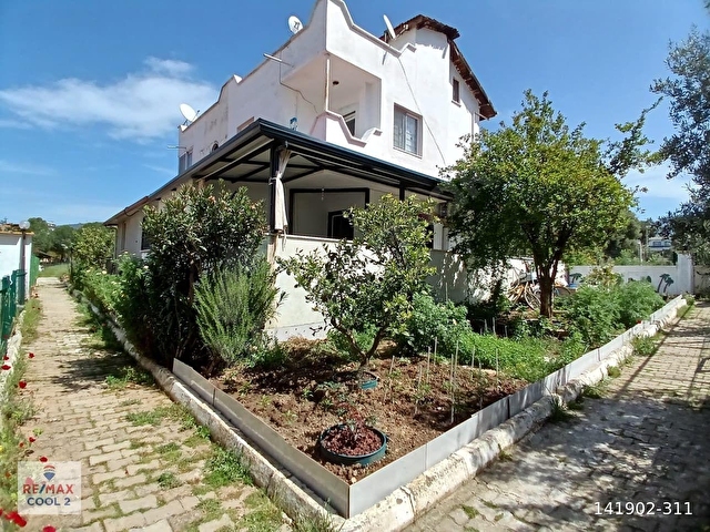 MERKEZİ KONUMDA OKULA ,PAZARA YÜRÜME MESAFELİ 4+1 İKİZ VİLLA - Görsel 4