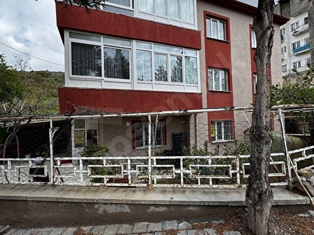 ÇAYIRALTI EMLAKTAN 350 EVLERDE KİRALIK 3+1 DAİRE