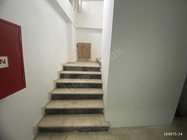 FATİH İNŞAATTAN YÜK ASANSÖRLÜ 600 M2 KİRALIK İŞ YERİ - Görsel 2