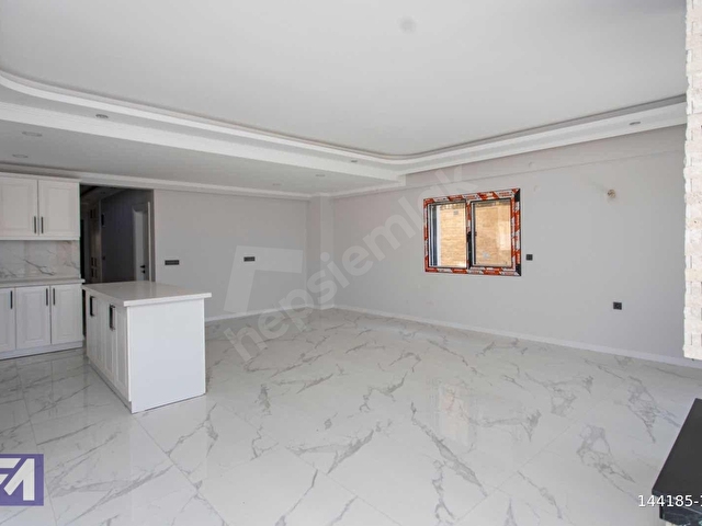 Foçaköy de kiralık havuzlu taş villa - Görsel 12