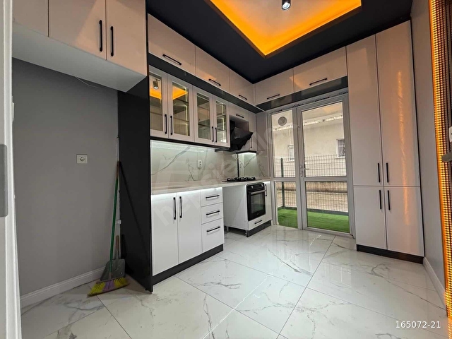 LİVA EMLAK`DAN CADDE ÜZERİ ULTRA LÜKS 3+1 KİRALIK DAİRE - Görsel 4