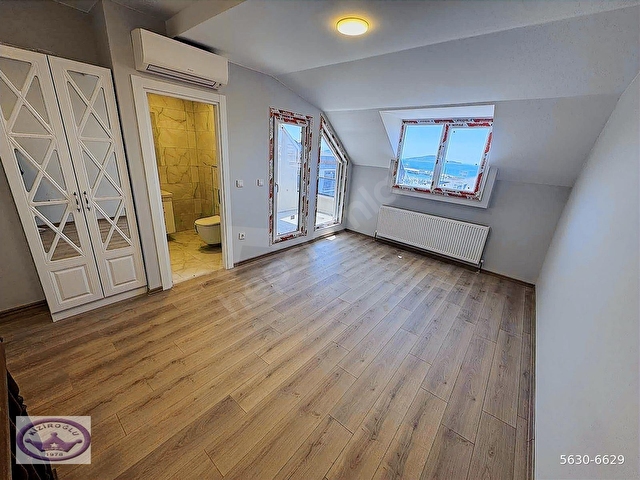 Küçükyalı merkez deniz manzaralı teraslı kapalı garajlı dublex - Görsel 27