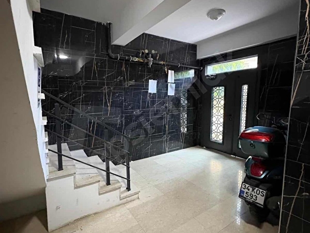 Ümraniye/Cemil Meriç.kat 2.asansörlü.otoparklı.kiracılı.kredi - Görsel 18