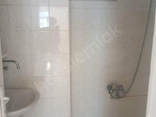 HASTANE VE METRO YAKINI , MEMUR VE ÖĞRENCİYE KİRALIK DAİRE 3+1 - Görsel 19