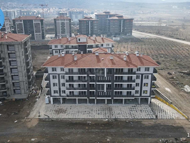 MUZAFFER TÜRKEŞ MAH 3+1 DAİRE