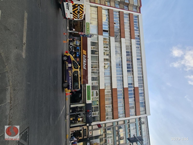 KADIKÖY ALTIYOLDA SEVİMLİ İŞ HANINDA 20 M2 DÜKKAN - Görsel 3
