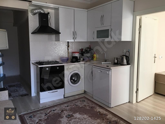 ROYAL EMLAKTAN EĞİTİME 100M SATILIK EŞYALI 1+1