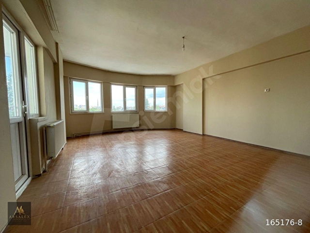 Ayaş Caddesi Üzerinde! Ofis ve Oturuma Uygun Prestijli 3+1 Kiralık - Görsel 10