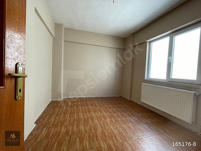 Ayaş Caddesi Üzerinde! Ofis ve Oturuma Uygun Prestijli 3+1 Kiralık - Görsel 27