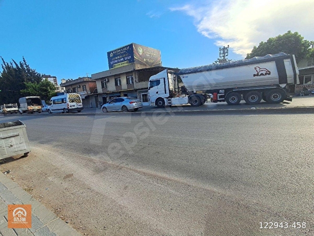 KARATAŞ YOLU CADDESİNDE KAÇMAZ GENİŞ FERAH ULTRA LÜKS DOĞALGAZLI 3+1 MERKEZİ KONUMDA SATILIK DAİRE - Görsel 27