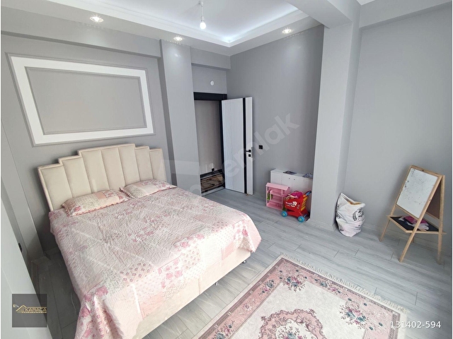 KARACA GAYRİMENKULDEN SATILIK LÜKS 4.5+1 VİLLA GÜNEŞLİDE - Görsel 11