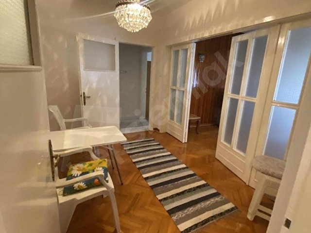 BU İLK 3+1 DEN 2+1 ÇEVRİLMİŞ MERKEZİ ÖN 120M2 ARAKAT OTOPARKLI - Görsel 12